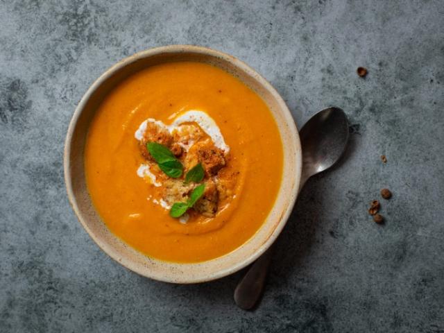 Velouté de courge & lentilles corail